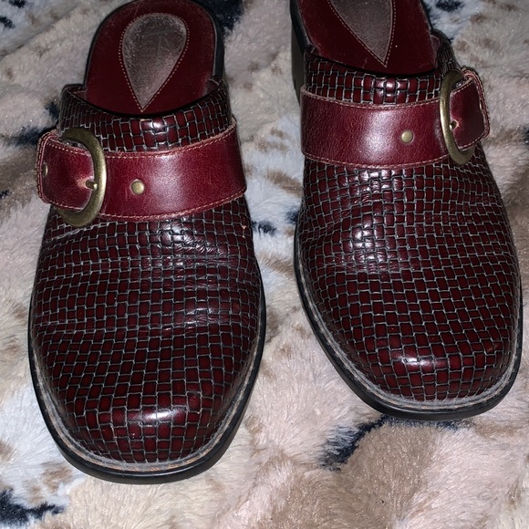 Clarks Artisan Leather Buckle Mules — 6 - Picture 4 of 9